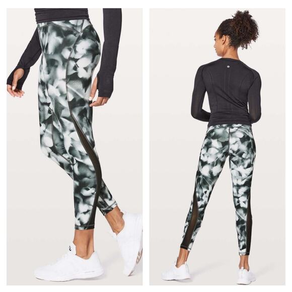 Lululemon Train Times 7/8 Pant 25"Blush Blossom Alpine White Black / Black 6 - Picture 1 of 6